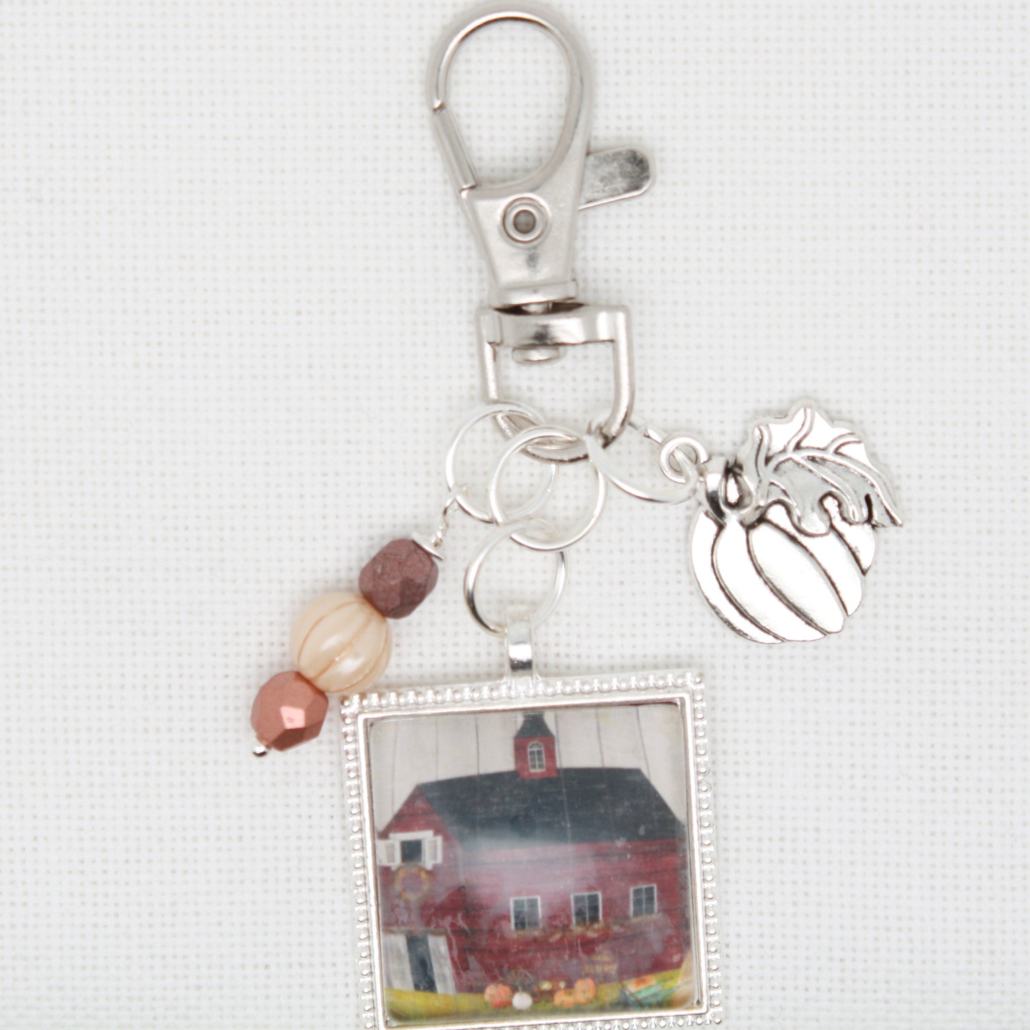 Red Barn Zipper Pull/ Mini- Fob